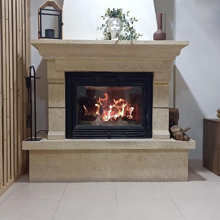 Loft Huetor Santillan Luaran gambar